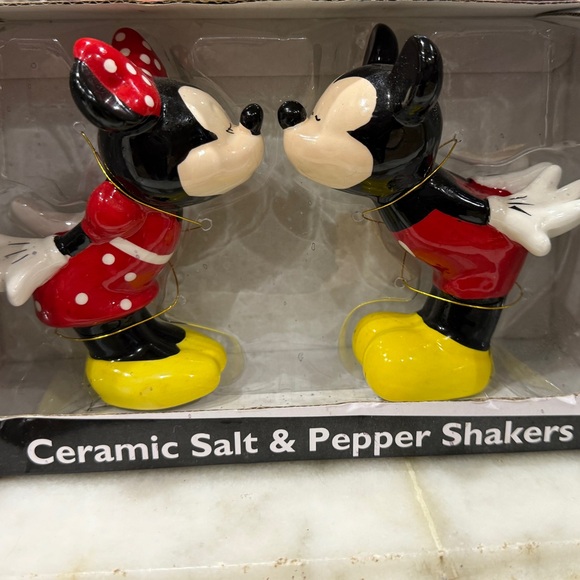 Disney Mickey and Minnie Ceramic Salt & Pepper Shakers - Red, Black, Yellow - Picture 2 of 7